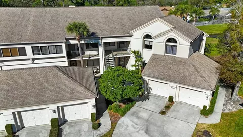 3000 Red Oak Ct #104, Palm Harbor, FL 34684