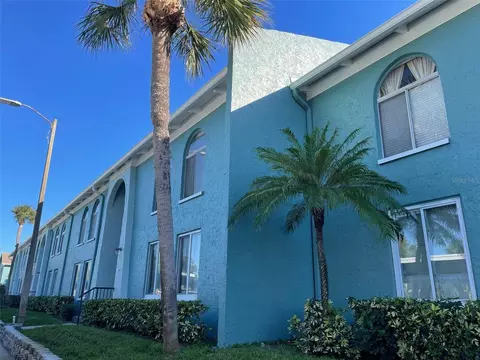 374 115th Ave N #1, Saint Petersburg, FL 33716