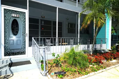 4150 55th St N #1120, Kenneth City, FL 33709