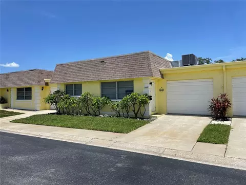 7057 Versailles N #15, Pinellas Park, FL 33781