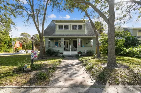 176 20th Ave SE, Saint Petersburg, FL 33705