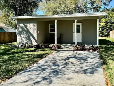 1010 Beverly Ave NW, Largo, FL 33770