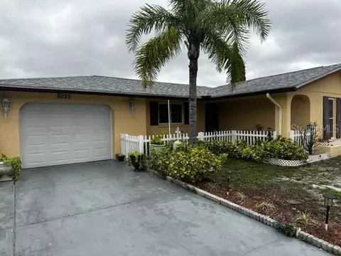 8025 Portage Dr, Port Richey, FL 34668