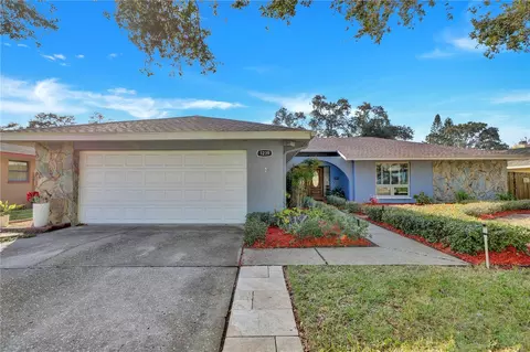 1239 Cordoba Ct, Dunedin, FL 34698