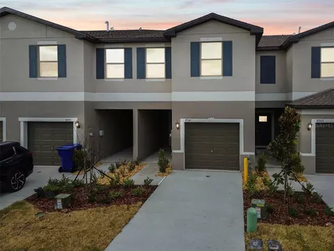 8341 Crescent Oaks Dr, Trinity, FL 34655