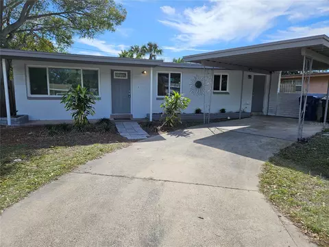 270 11th Ave SW, Largo, FL 33770