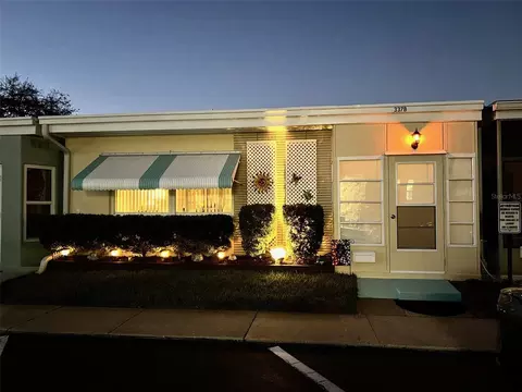 250 Rosery Rd NW #337B, Largo, FL 33770