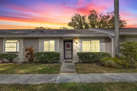 1047 Dunrobin Dr #D, Palm Harbor, FL 34684