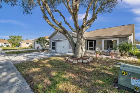 4230 Waltham Ln, New Port Richey, FL 34653