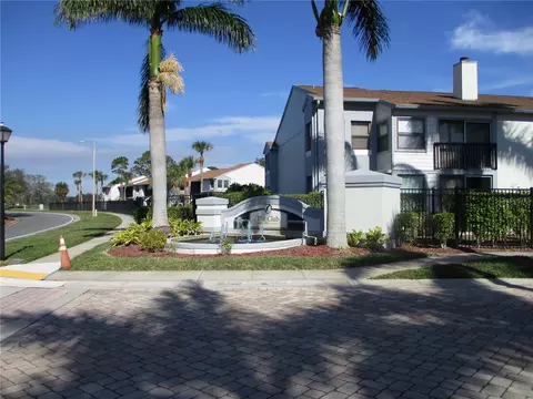 1901 Oyster Catcher Ln #816, Clearwater, FL 33762