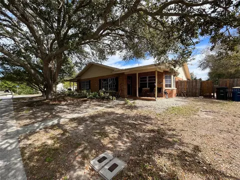 1405 N Saturn Ave, Clearwater, FL 33755