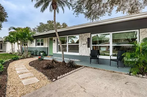 2800 56th Ln N, Saint Petersburg, FL 33710