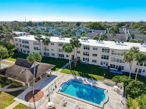 11720 Park Blvd #105, Seminole, FL 33772
