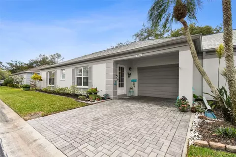8242 Brentwood Rd, Seminole, FL 33777
