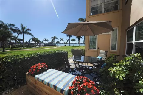 5130 Brittany Dr S #107, Saint Petersburg, FL 33715