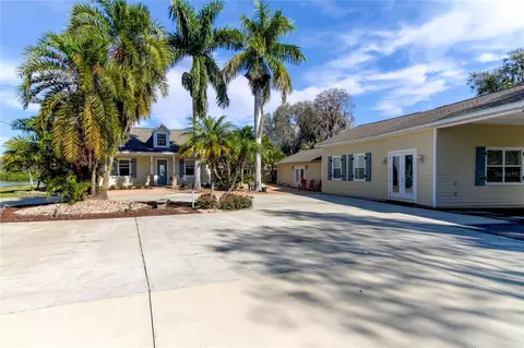 8929 Promise Dr, Tampa, FL 33626