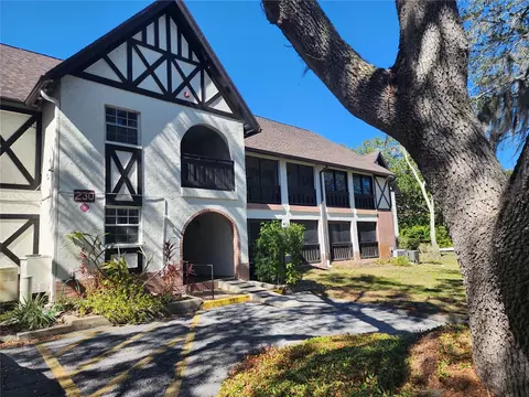 230 N Bayshore Blvd #207, Clearwater, FL 33759