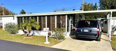 4097 46th Ave N #319, Saint Petersburg, FL 33714