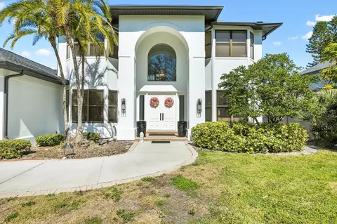 1416 Brightwaters Blvd NE, Saint Petersburg, FL 33704