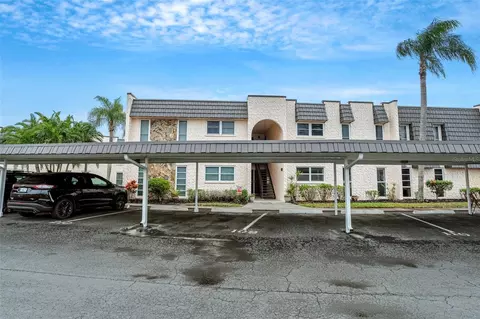 110 Elmwood Cir #110, Seminole, FL 33777