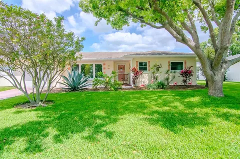 101 S Nimbus Ave, Clearwater, FL 33765