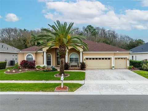 1426 Highwood Pl, Wesley Chapel, FL 33543