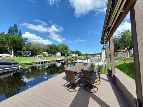 556 Waterway Dr, Lake Wales, FL 33898