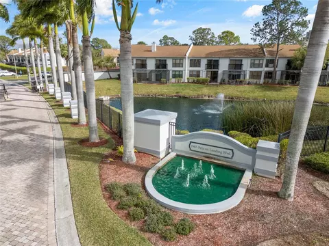 2049 Skimmer Ct W #311, Clearwater, FL 33762