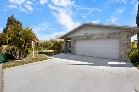 10275 113th St, Largo, FL 33778