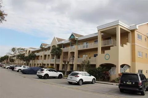 2209 Utopian Dr E #305, Clearwater, FL 33763