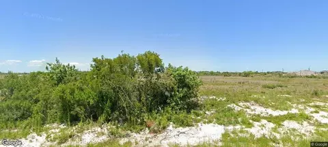 413 Lupe St, Labelle, FL 33935 photo 1