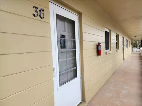 2416 World Parkway Blvd #36, Clearwater, FL 33763