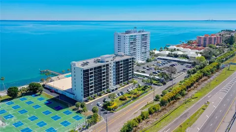 7100 Sunshine Skyway Ln S #604, Saint Petersburg, FL 33711