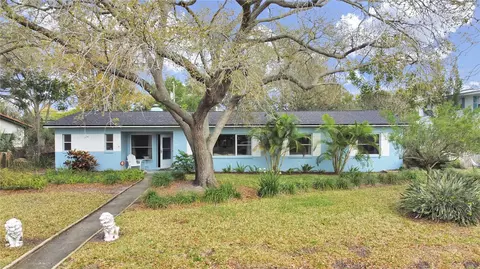 735 37th Ave NE, Saint Petersburg, FL 33704