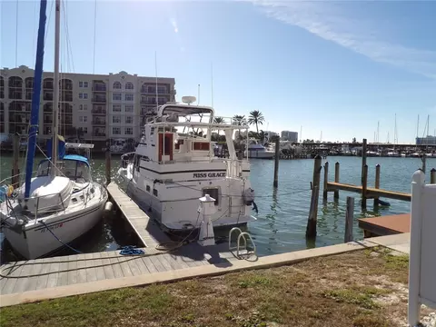223 Dolphin Pt #00, Clearwater Beach, FL 33767