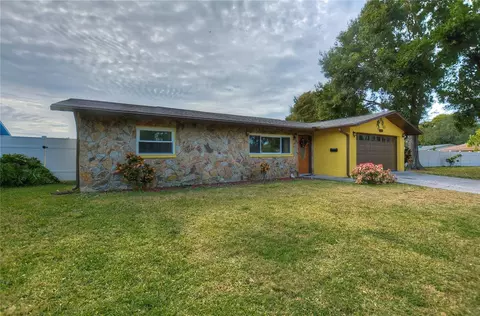 1622 Alcazar Way S, Saint Petersburg, FL 33712