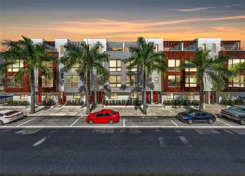 827 Arlington Ave N, Saint Petersburg, FL 33701