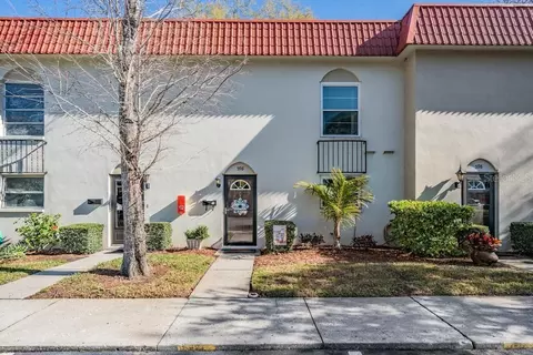 2700 Bayshore Blvd #596, Dunedin, FL 34698