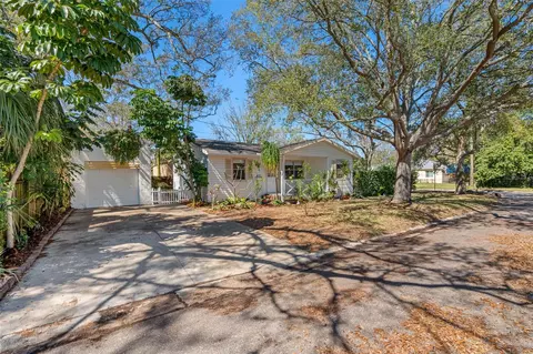 4922 Union St N, Saint Petersburg, FL 33714