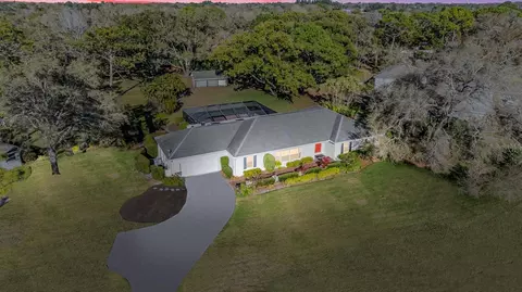 2142 Paddock Cir, Dunedin, FL 34698