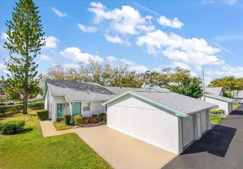 1021 Tartan Dr #A, Palm Harbor, FL 34684