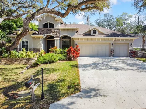 2465 Navarez Ave, Safety Harbor, FL 34695