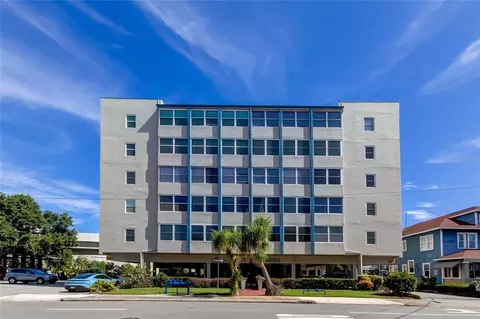 841 4th Ave N #33, Saint Petersburg, FL 33701