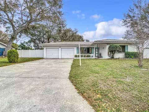 1965 Meadow Dr, Clearwater, FL 33763
