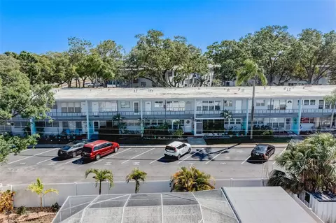 5820 43rd Ter N #1505, Kenneth City, FL 33709