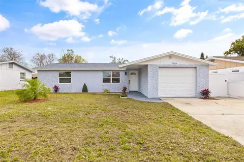 7120 Mayfield Dr, Port Richey, FL 34668