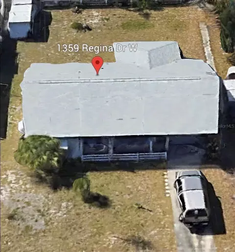1359 Regina Dr W, Largo, FL 33770