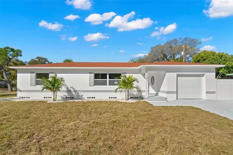 1101 64th St S, Saint Petersburg, FL 33707