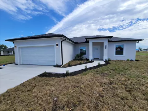 16090 Quinta Dr, Punta Gorda, FL 33955