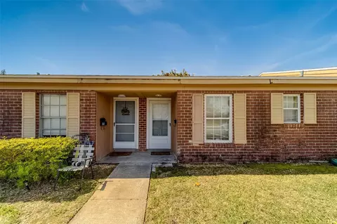 8360 9th Way N #8360, Saint Petersburg, FL 33702